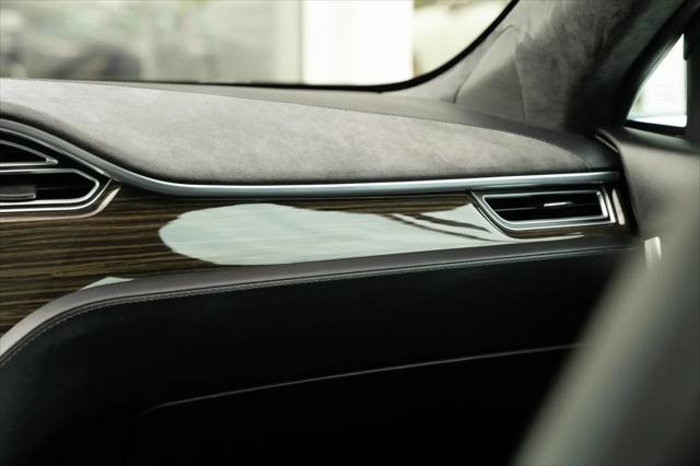 2015 Tesla Model S P85D