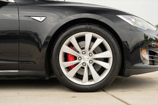 2015 Tesla Model S P85D