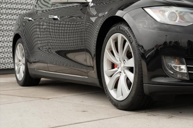 2015 Tesla Model S P85D