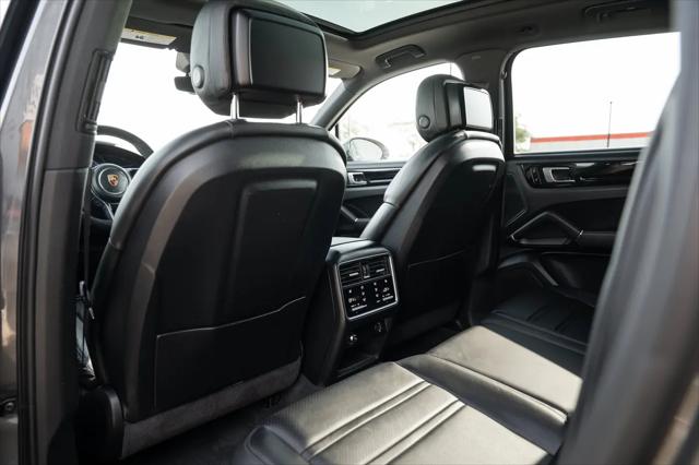 2019 Porsche Cayenne S