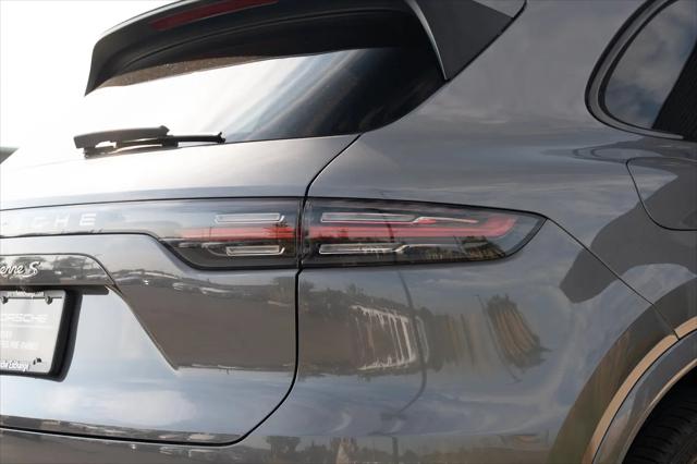 2019 Porsche Cayenne S