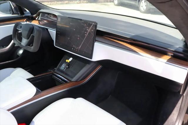 2023 Tesla Model S Standard Range