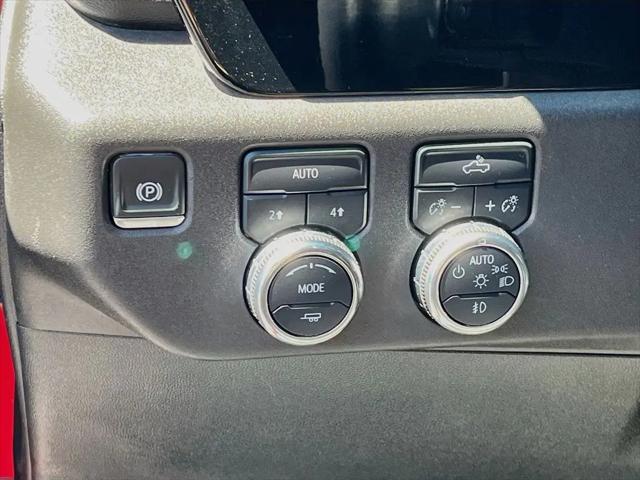 2024 GMC Sierra 1500 4WD Crew Cab Short Box Elevation with 3SB