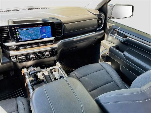 2024 GMC Sierra 1500 4WD Crew Cab Short Box Elevation with 3SB