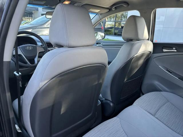 2016 Hyundai Accent SE
