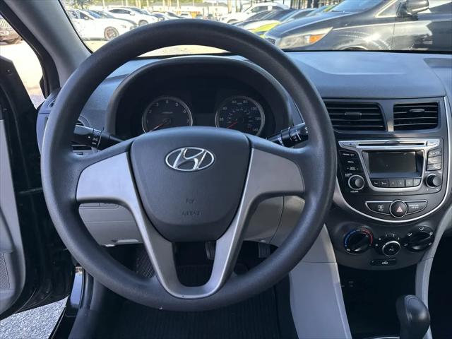 2016 Hyundai Accent SE