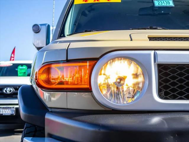 2012 Toyota FJ Cruiser Base