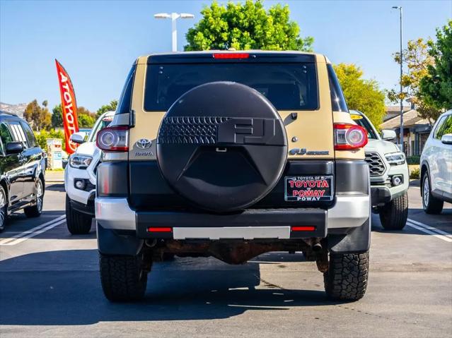 2012 Toyota FJ Cruiser Base