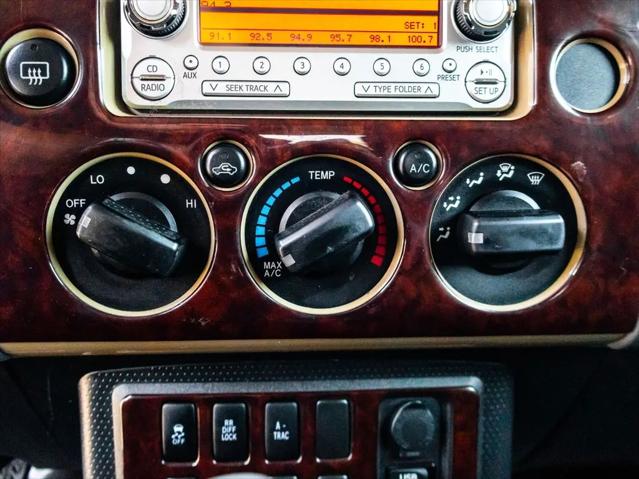 2012 Toyota FJ Cruiser Base