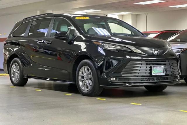 2026 Toyota Sienna XLE