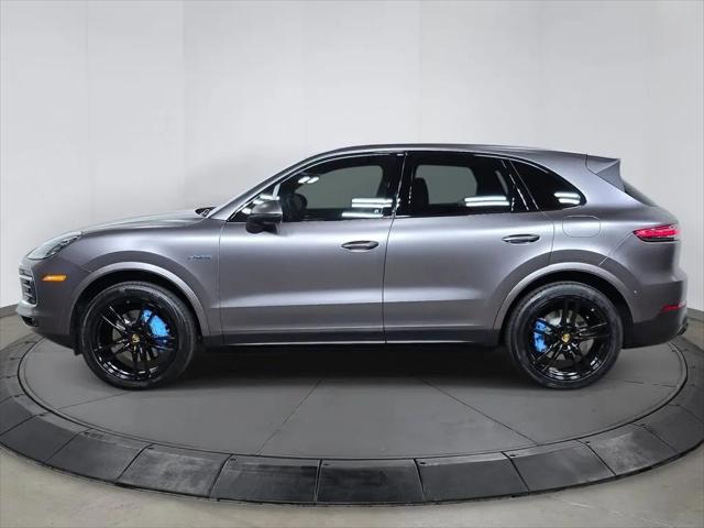 2022 Porsche Cayenne E-Hybrid Platinum Edition