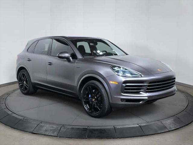 2022 Porsche Cayenne E-Hybrid Platinum Edition