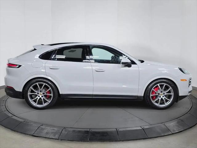 2024 Porsche Cayenne S