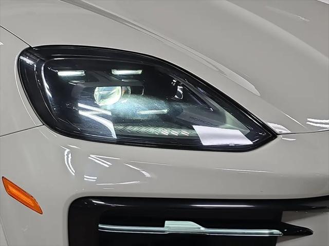 2024 Porsche Cayenne S