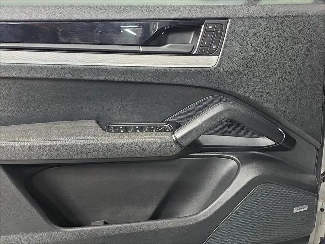 2024 Porsche Cayenne S
