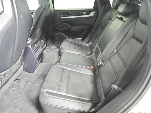 2024 Porsche Cayenne S