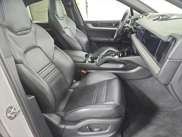 2024 Porsche Cayenne S