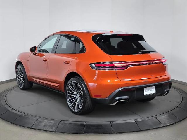 2025 Porsche Macan Macan
