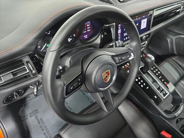 2025 Porsche Macan Macan