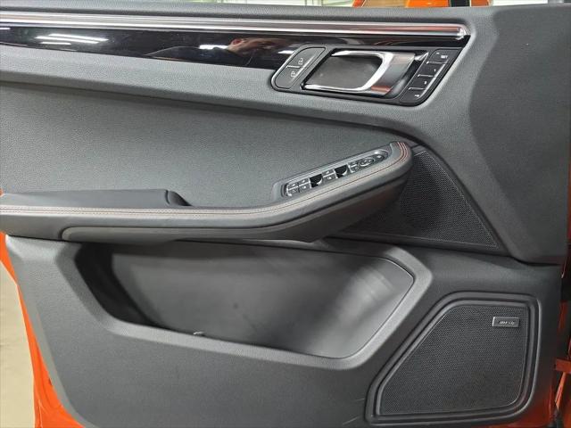 2025 Porsche Macan Macan