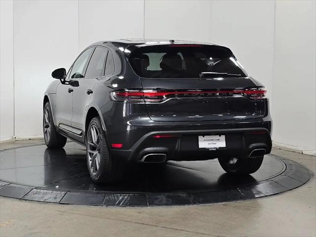 2025 Porsche Macan Macan