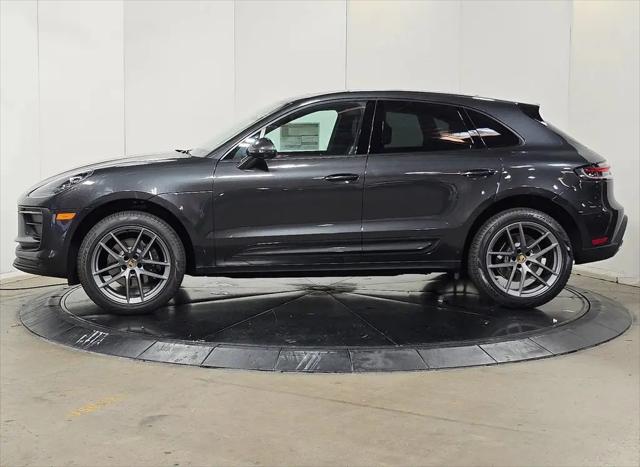 2025 Porsche Macan Macan