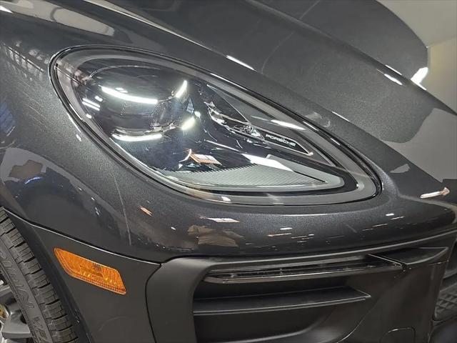 2025 Porsche Macan Macan
