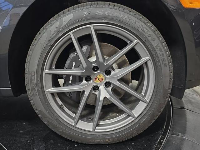 2025 Porsche Macan Macan