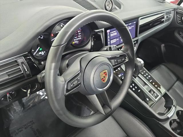 2026 Porsche Macan Macan