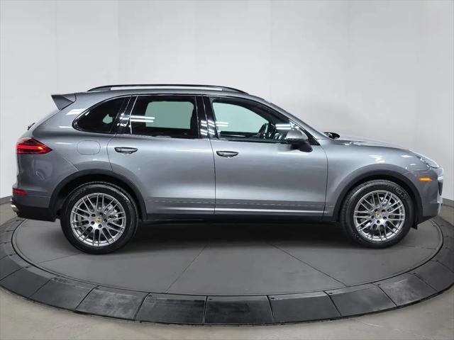 2016 Porsche Cayenne S