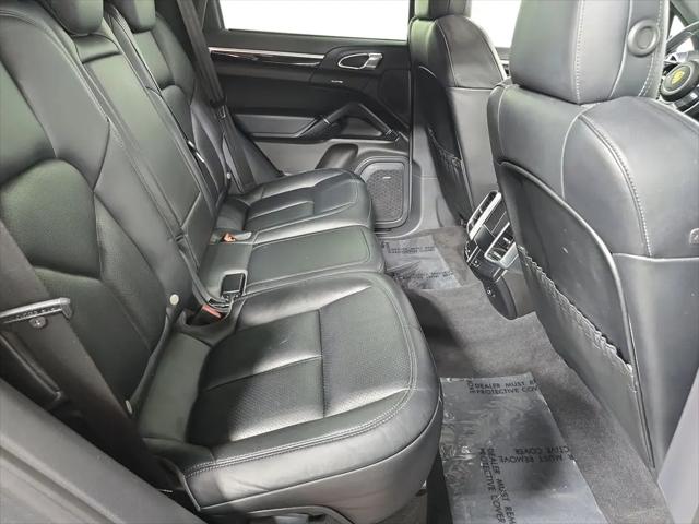 2016 Porsche Cayenne S