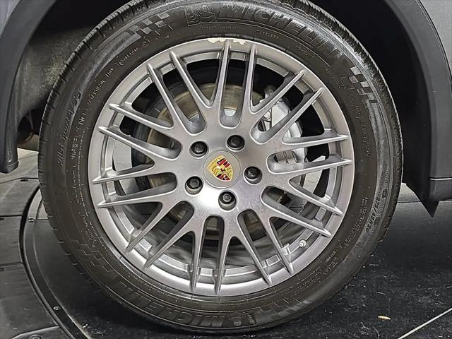 2016 Porsche Cayenne S