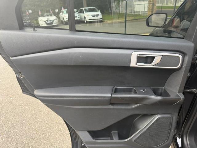 2021 Ford Explorer Base