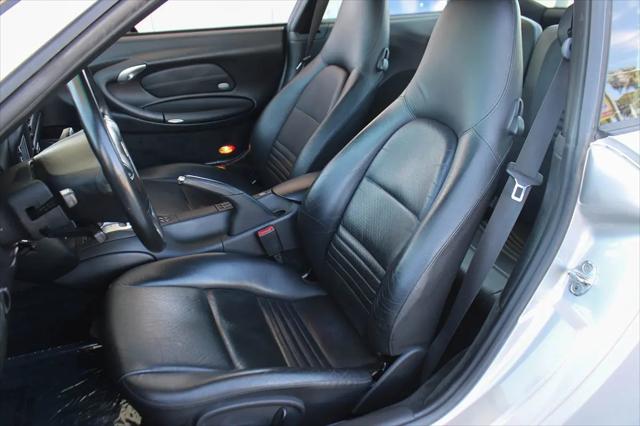 2002 Porsche 911 911 Carrera