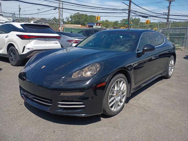 2016 Porsche Panamera 4S