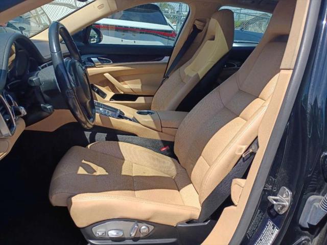 2016 Porsche Panamera 4S