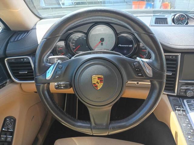 2016 Porsche Panamera 4S