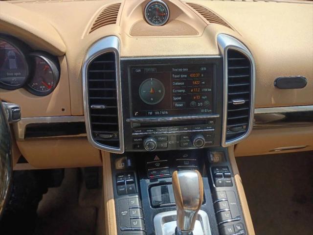 2016 Porsche Cayenne Base