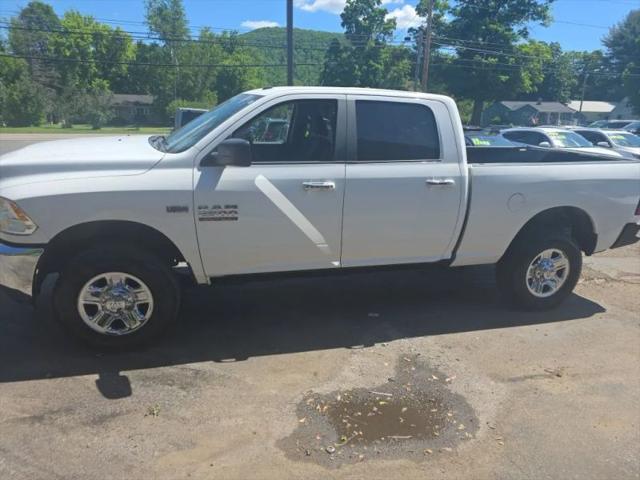 2017 Ram 2500 SLT Crew Cab 4x4 6'4" Box