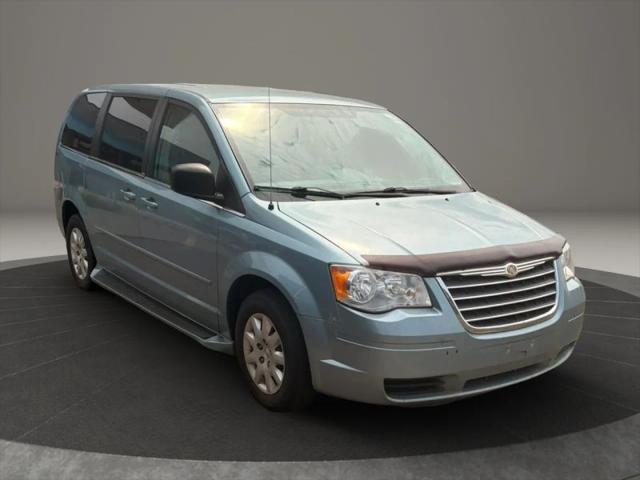 2009 Chrysler Town & Country LX for sale in Pillager, MN