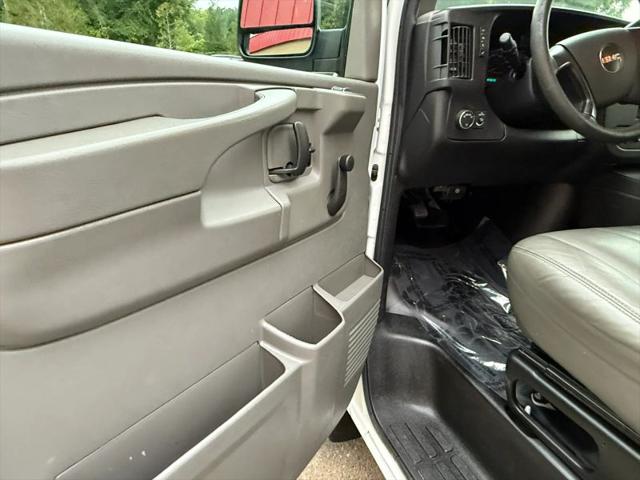 2014 GMC Savana LS