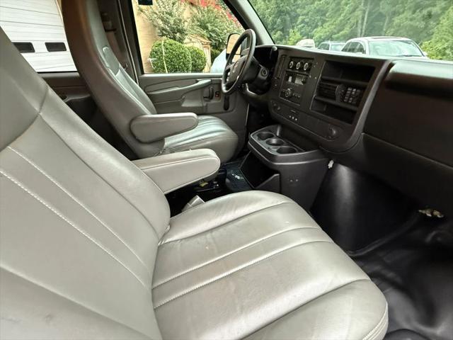 2014 GMC Savana LS