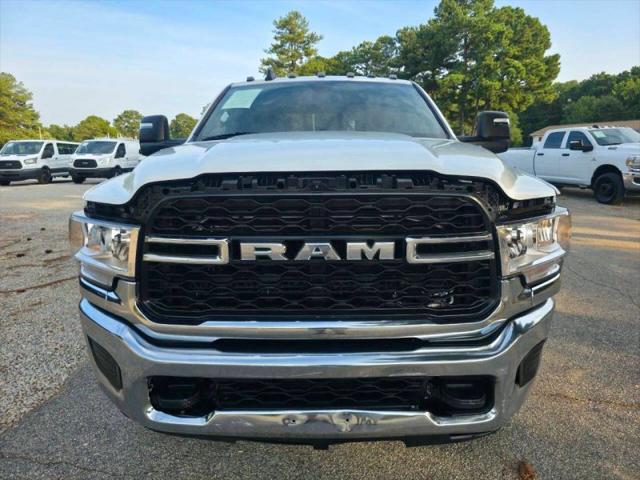 2023 Ram 3500 Tradesman Crew Cab 4x4 8 Box