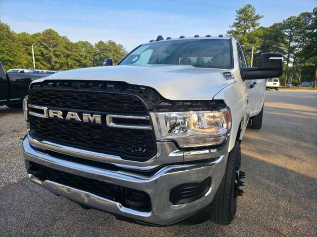 2023 Ram 3500 Tradesman Crew Cab 4x4 8 Box