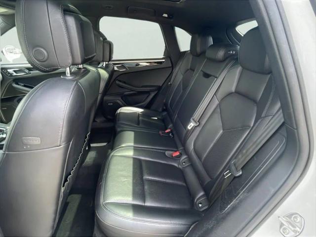 2018 Porsche Macan S