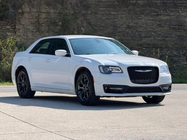 2019 Chrysler 300 300S AWD for sale in Woodbury, TN