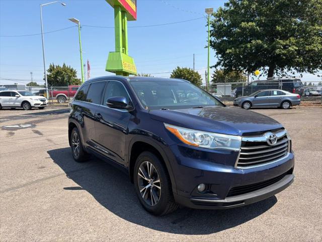 2016 Toyota Highlander XLE V6 for sale in Eugene, OR