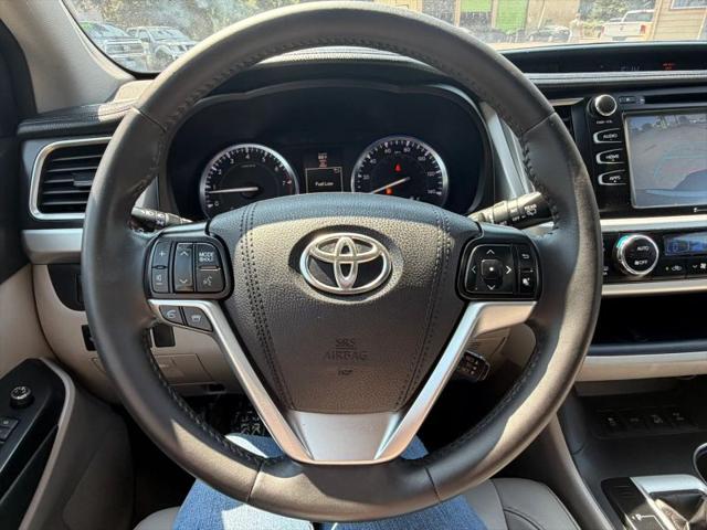 2016 Toyota Highlander XLE V6
