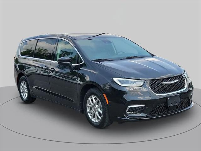 2023 Chrysler Pacifica Touring L for sale in Cullman, AL