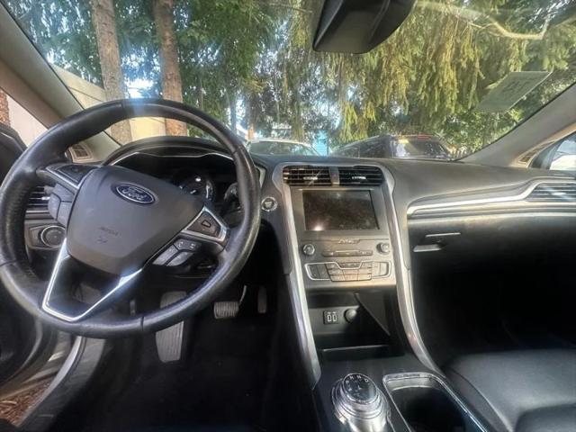 2020 Ford Fusion SEL